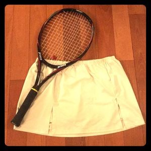 Aspire white tennis skirt size XL.
